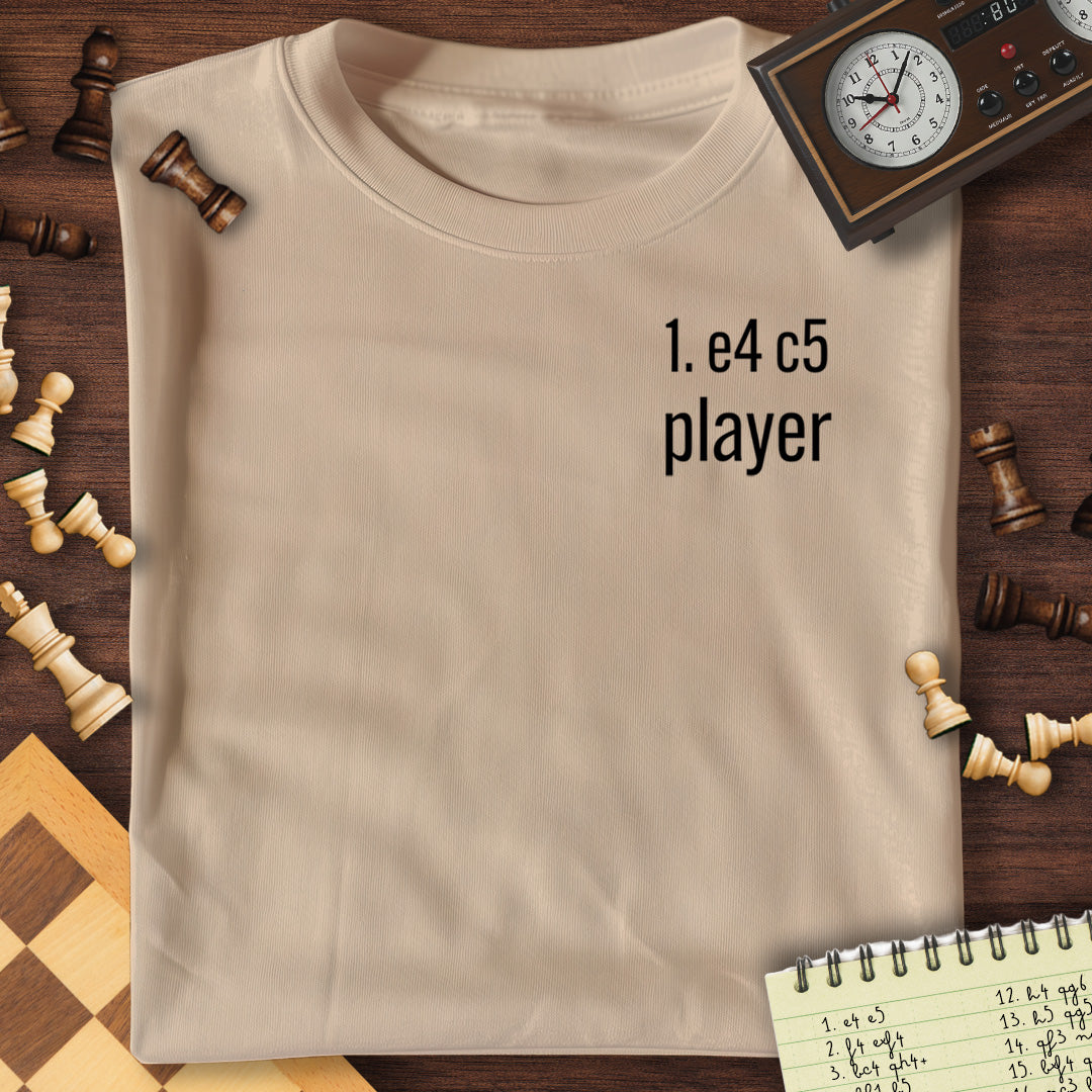 1. e4 c5 player T-Shirt